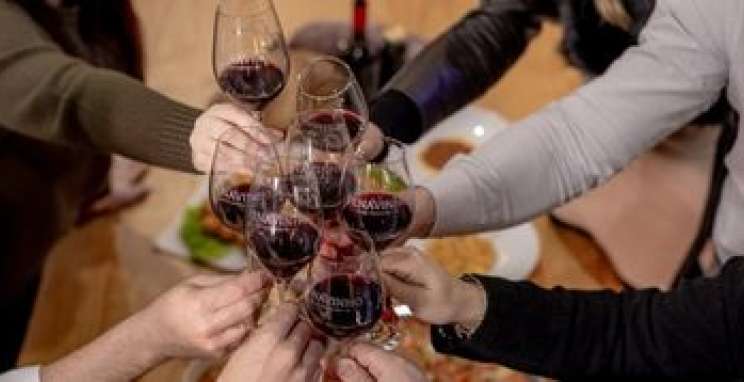 Fenavinho promove Edição Especial do Encontro Nacional das Confrarias e Amigos do Vinho
