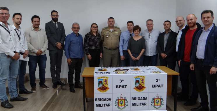Consepro assina contrato de aquisição de equipamentos de segurança para Brigada Militar