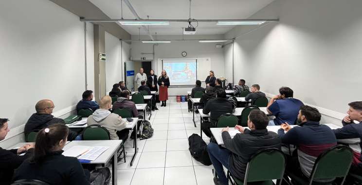 Qualifica Bento oferece cursos gratuitos de capacitação para profissionais da indústria