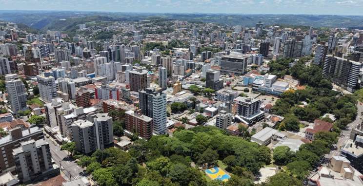 Retração na geração de empregos acentua-se em Bento Gonçalves no mês de agosto