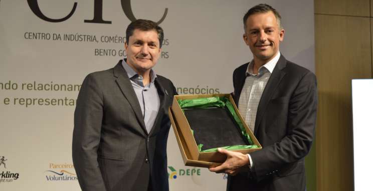 Vanuzzi garante que a hora de fazer concessões e PPPs é agora