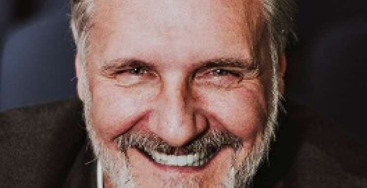 Emílio Finger traz emocionante palestra ao CIC-BG