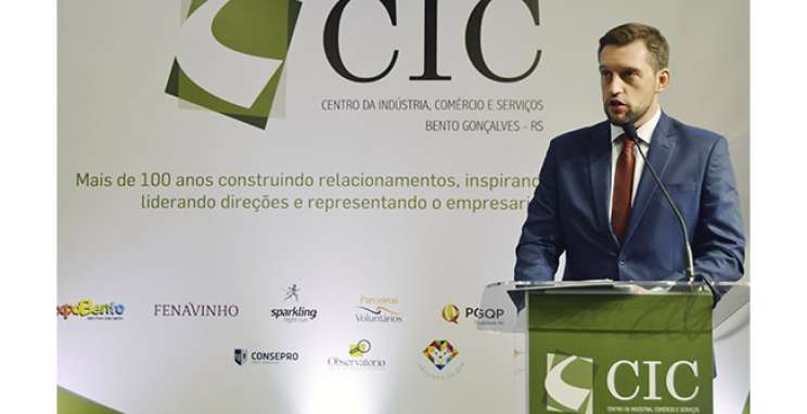 Pasin fala sobre investimentos do município no CIC-BG