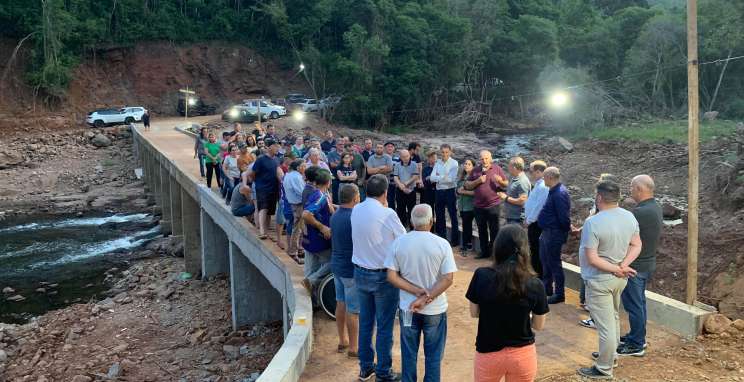 Unidos por Bento auxilia reconexão entre Bento Gonçalves e Pinto Bandeira no Vale Buratti