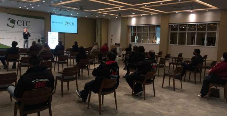 Workshop mostra empreendedorismo como oportunidade para o crescimento dos negócios