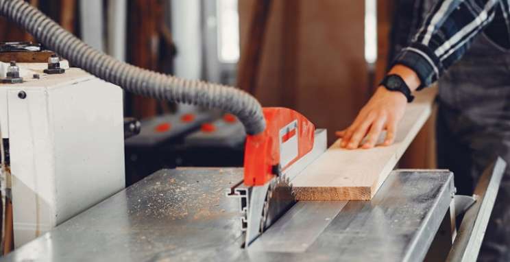 Indústria moveleira retoma negócios