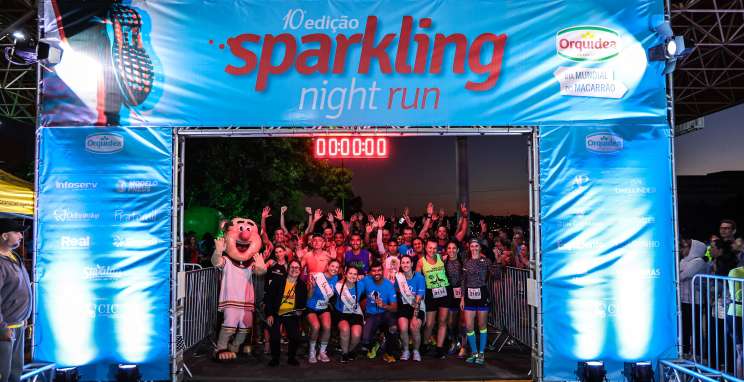  Sparkling Night Run comemora décima edição com mais de mil atletas pelas ruas de Bento Gonçalves