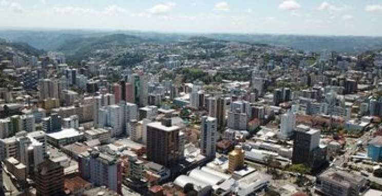 Bento Gonçalves volta a ter alta de empregos, mas em ritmo menor do que no início de 2025