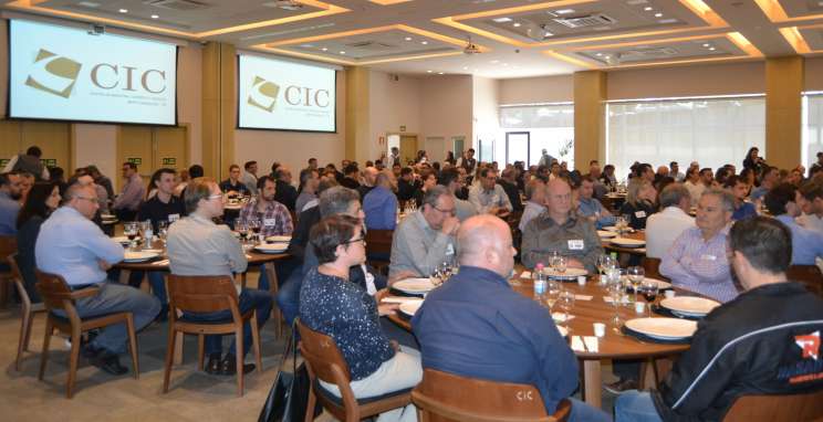 “É preciso desaprender para aprender novamente”, diz Randon