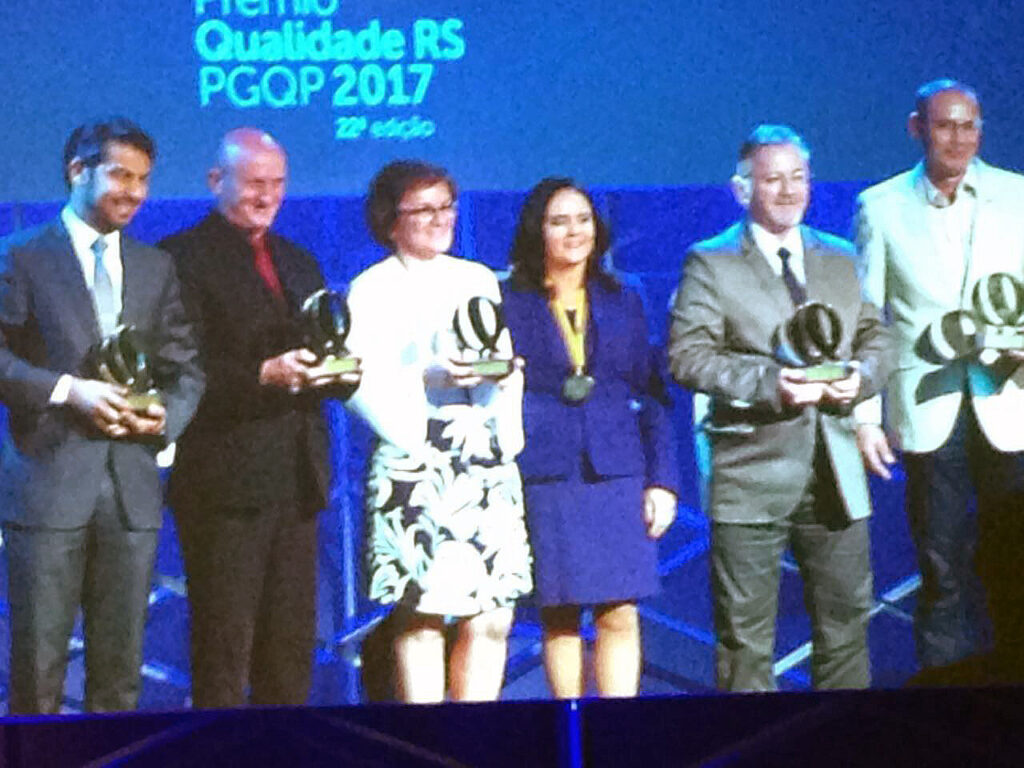Comitê Regional de Bento Gonçalves do PGQP é homenageado em Congresso de Gestão