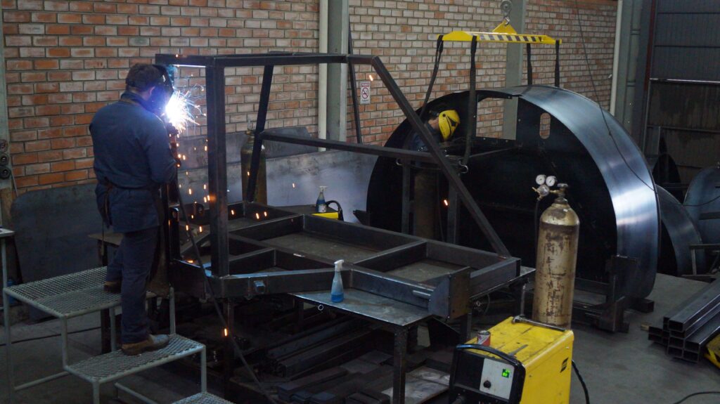 Steel usa tecnologia em favor do setor metalmecânico