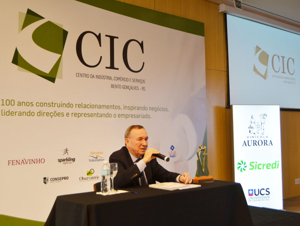 Clovis Tramontina diz que para empreender com sucesso é preciso trabalho