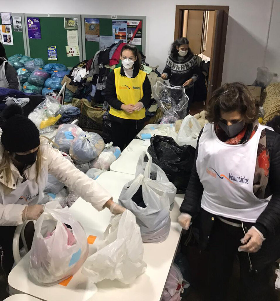Parceiros Voluntários exerce papel social no combate aos efeitos da pandemia