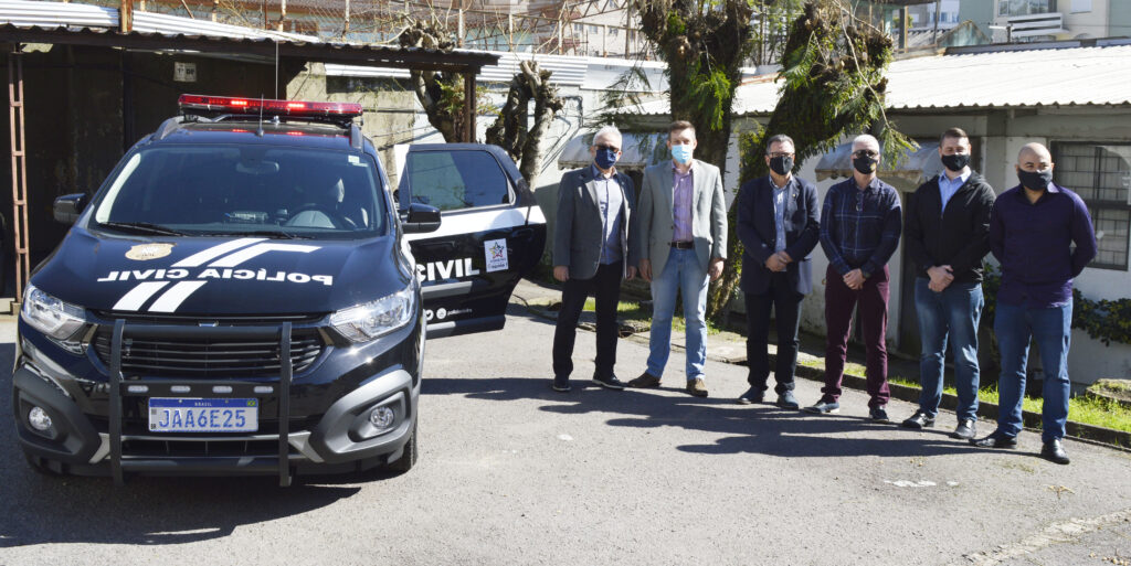 Consepro entrega viatura à Polícia Civil de Bento Gonçalves