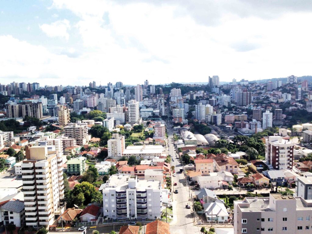 Bento Gonçalves é o 6º município que mais gerou empregos no RS em 2021