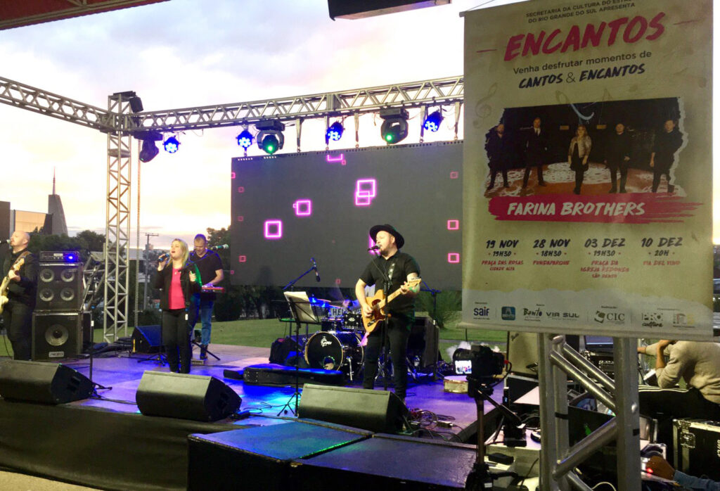 Projeto Encantos contagia público do Parque de Eventos de música, alegria e emoção