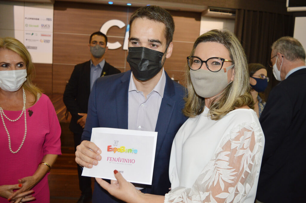 Presidente do CIC-BG convida governador para a 30ª ExpoBento e 17ª Fenavinho