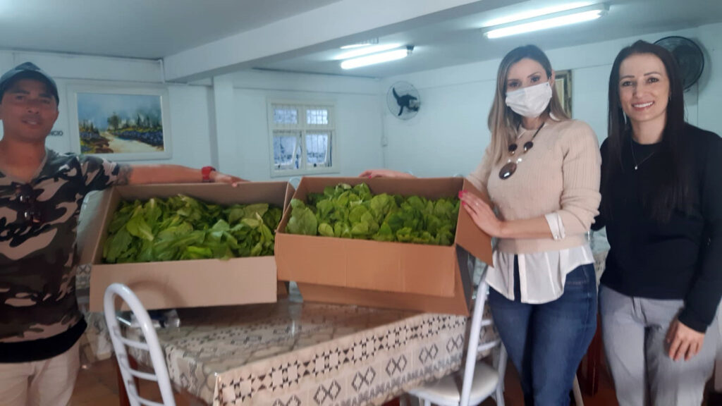 Projeto oferece alimentos a instituições de amparo social