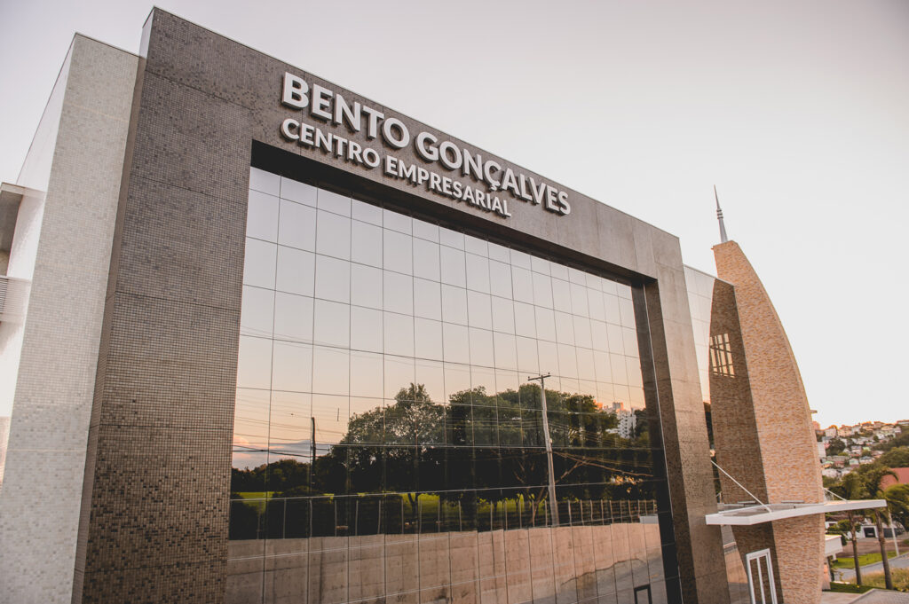 CIC-BG e CIC Caxias endereçam carta pedindo responsabilidade fiscal ao Congresso