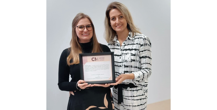 Marijane Paese recebe homenagem em congresso da Federasul