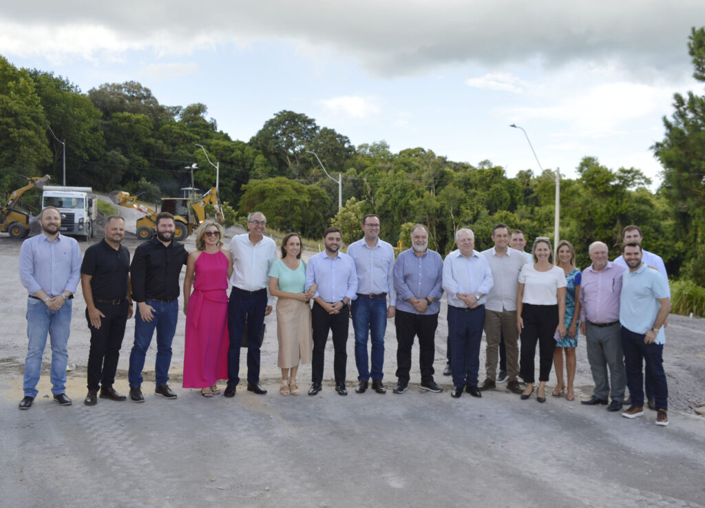 CIC-BG entrega pauta de reivindicações a governador em exercício