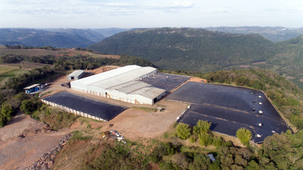 Proamb reafirma liderança em soluções ambientais projetando inovação e expansão para 2024