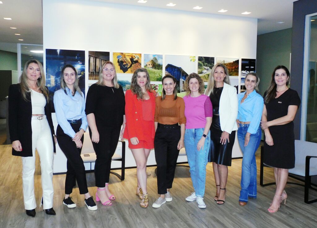 Força feminina é marca na diretoria do CIC-BG