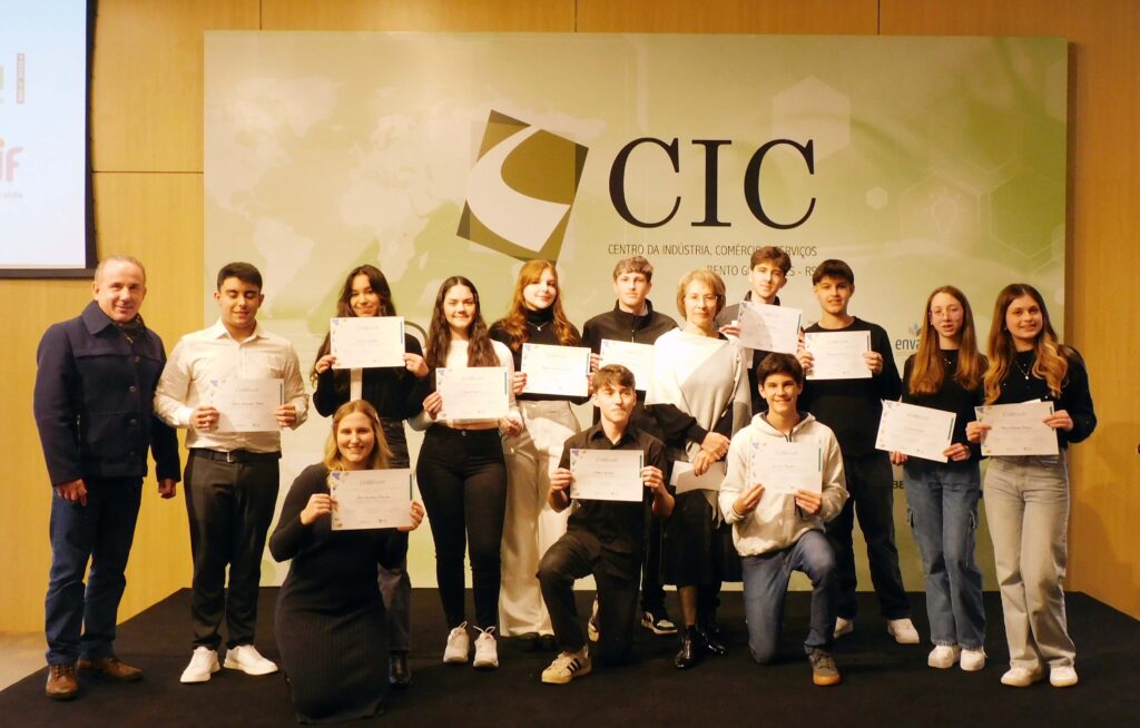 CIC-BG conclui atividades do projeto Miniempresa, da Junior Achievement, em 2024