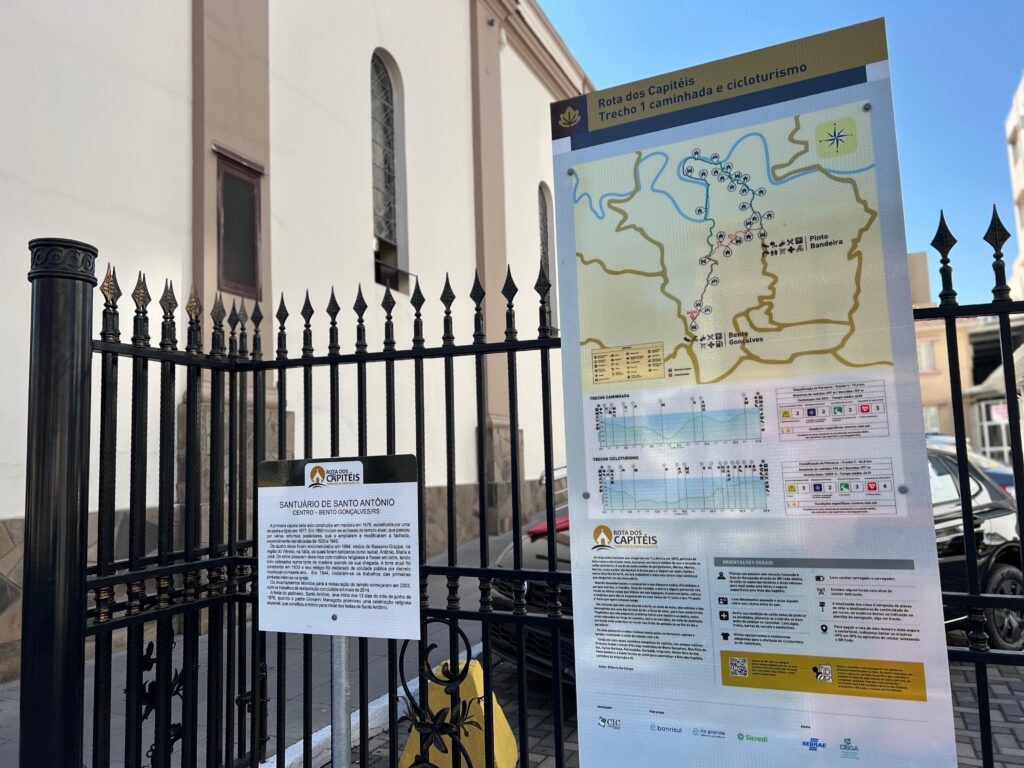 Rota dos Capitéis inaugura sinalização de roteiro regional da nova opção em turismo na Serra