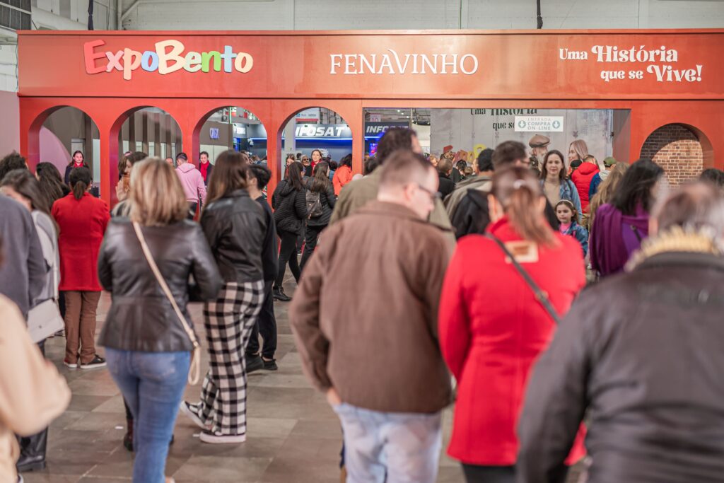 Segunda-feira é dia de entrada gratuita na 33ª ExpoBento e 20ª Fenavinho