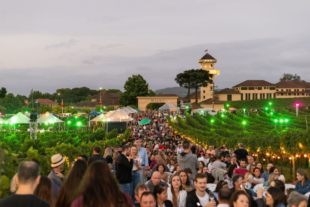 Natal nos Vinhedos começa com show da Família Lima dia 28 de novembro