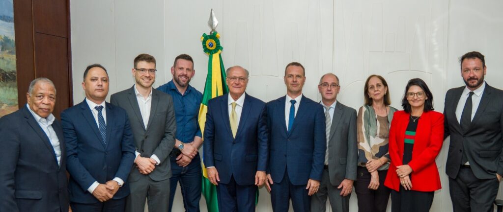 Em Brasília, presidente do CIC-BG prioriza pauta da competitividade