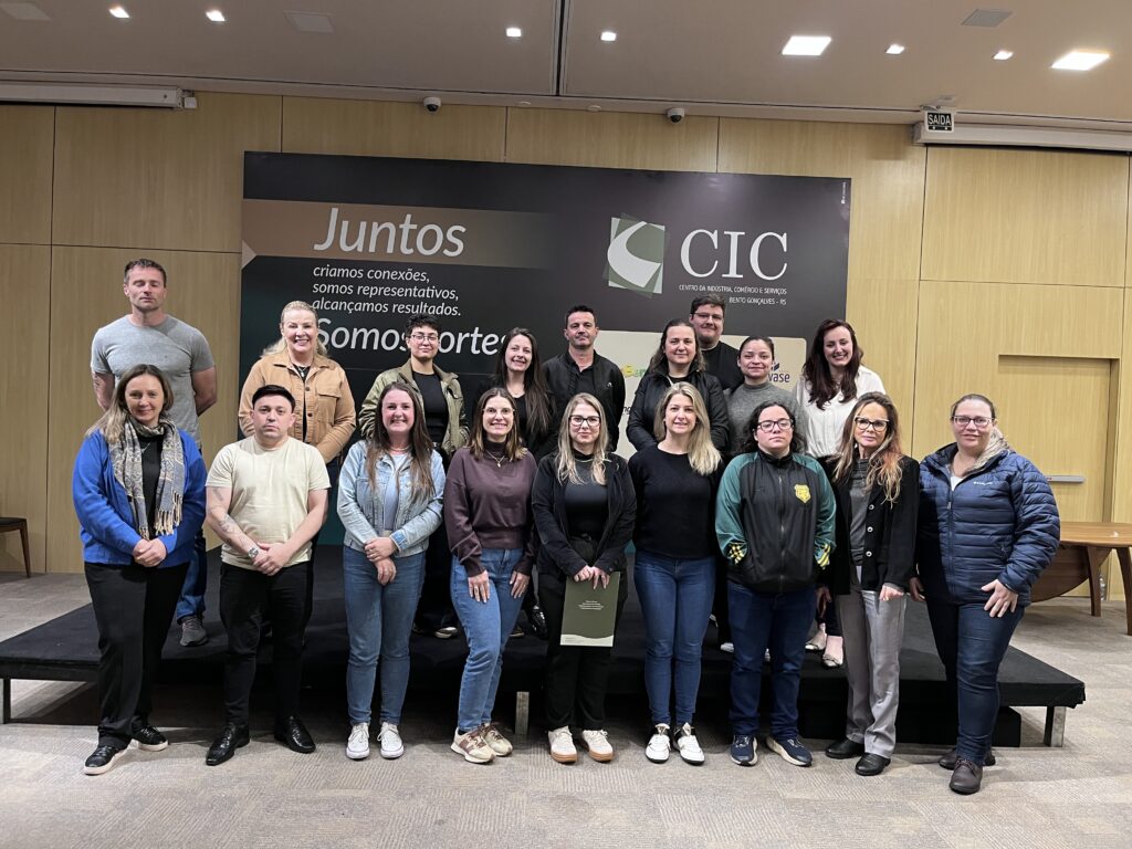 Curso do Qualifica Bento prepara líderes para a gestão de pessoas